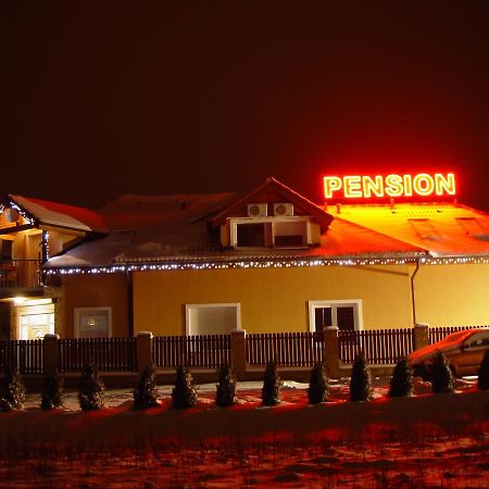 Penzion Rozkoš Průhonice Esterno foto