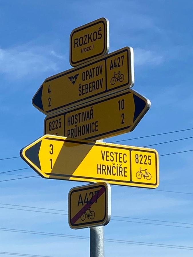 Penzion Rozkoš Průhonice Esterno foto